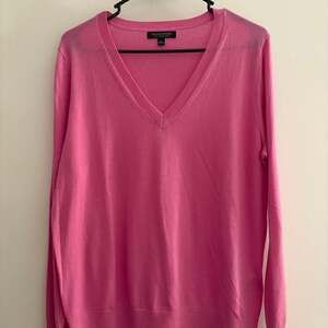 Banana Republic Pink Merino V-Neck Sweater Womens Large